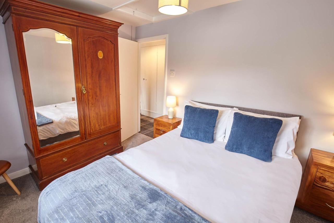 Host & Stay - Buckingham Square Хелмсли Экстерьер фото